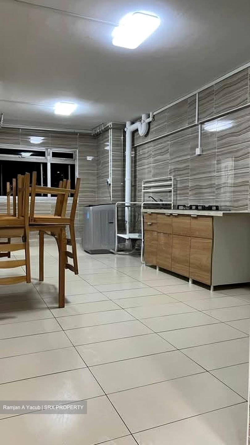 Blk 24 Teban Gardens Road (Jurong East), HDB 5 Rooms #566337871